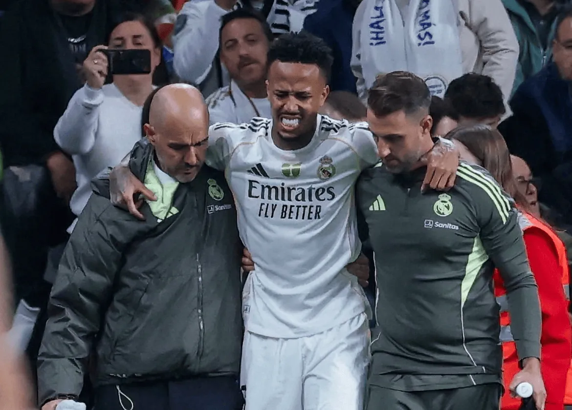 英超最新积分榜：阿森纳绝杀反超，争四格局白热化